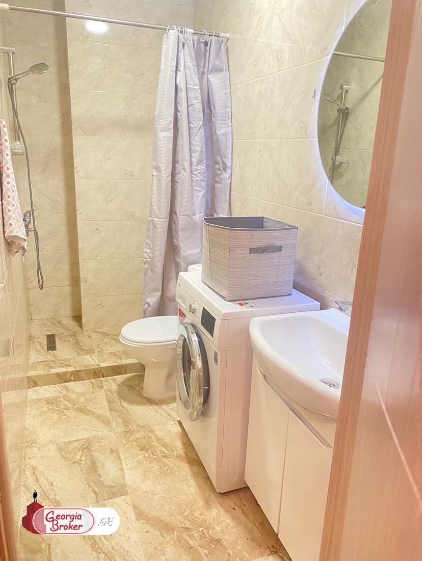 nearly repaired 2-room apartment for sale